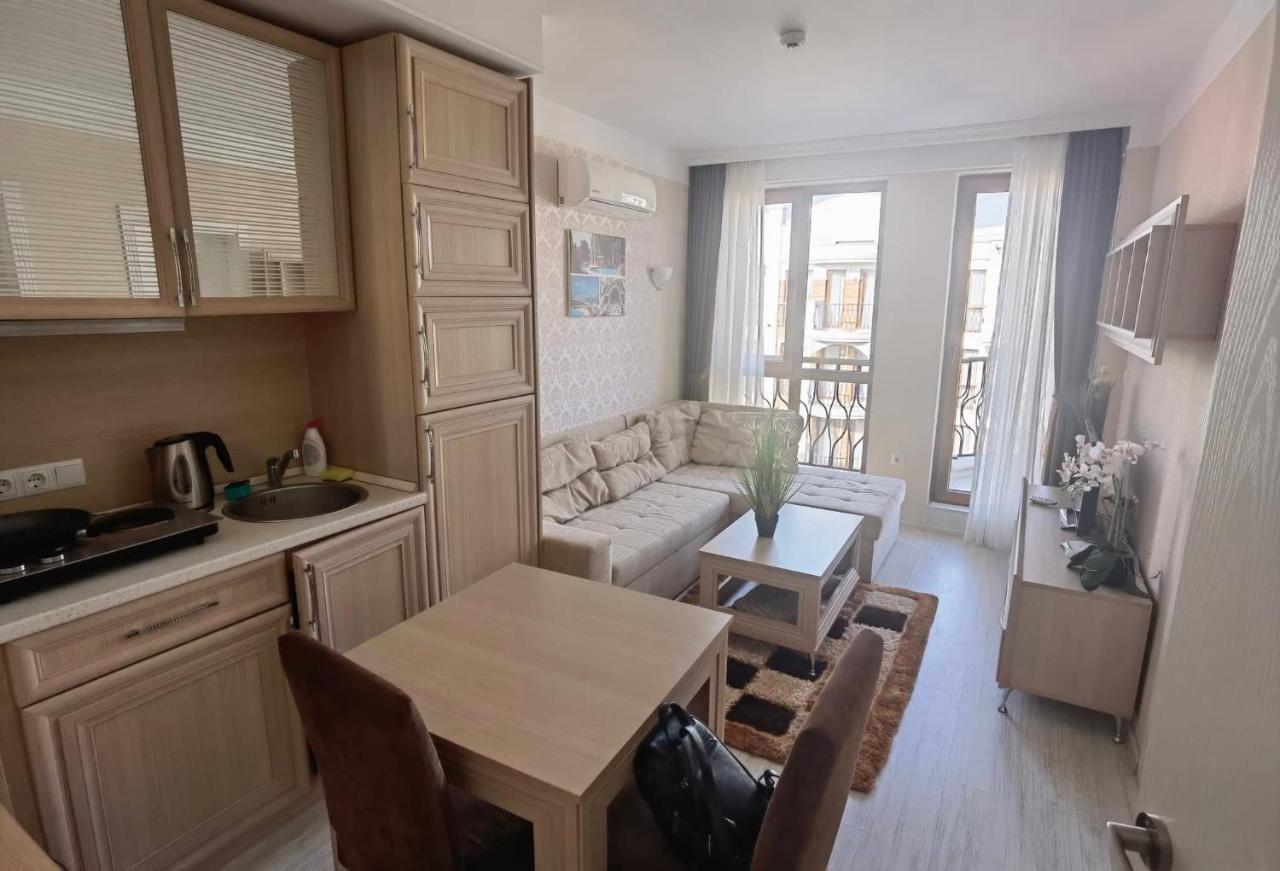 Harmony Suitеs Apartment Slantchev Briag Extérieur photo